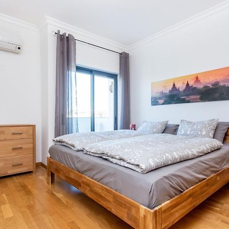 Sacha'S Sweet Home, Lovely 2 Bedroom Apartment, Walking Distance To Town, Beach And Marina 라고스 외부 사진