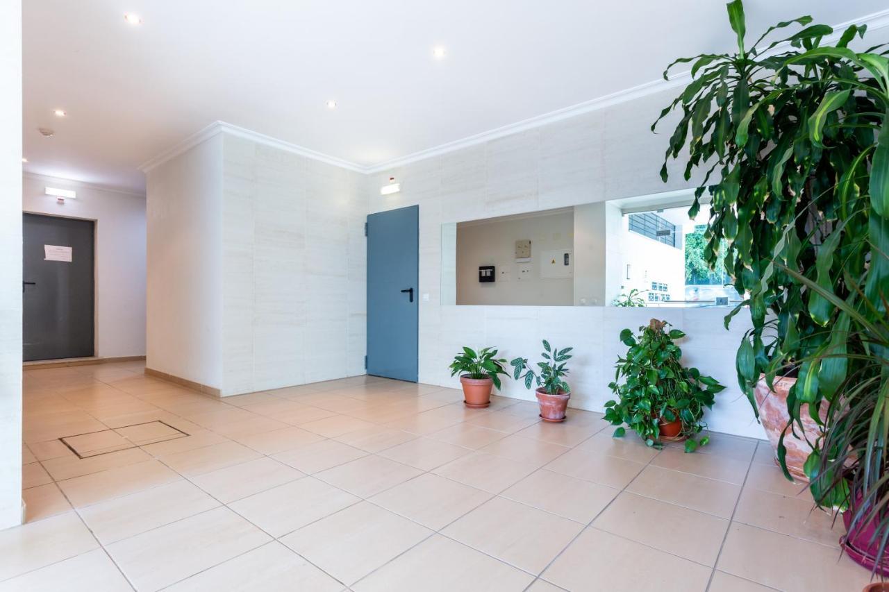 Sacha'S Sweet Home, Lovely 2 Bedroom Apartment, Walking Distance To Town, Beach And Marina 라고스 외부 사진